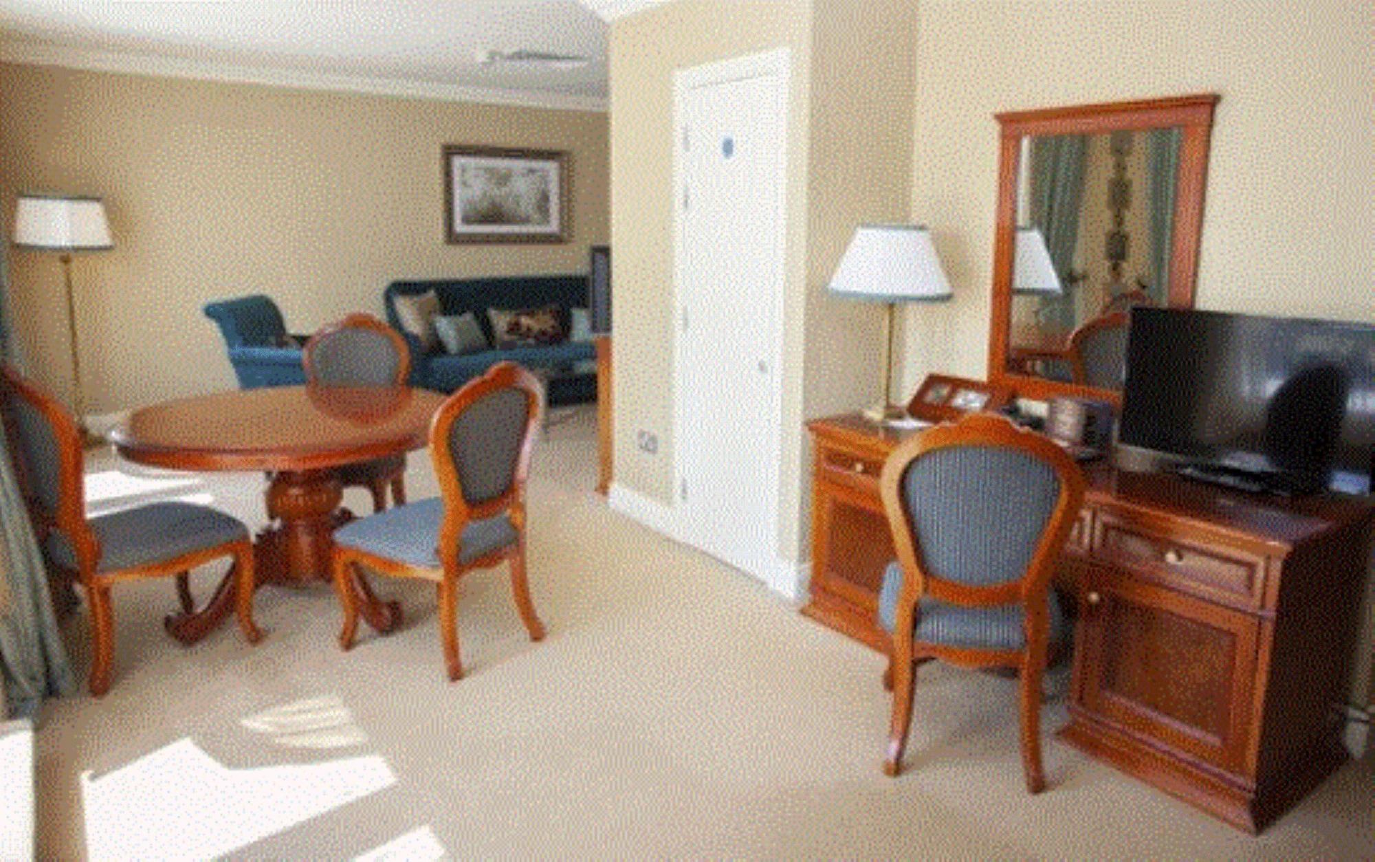 Knightsbrook Hotel & Golf Resort Трим Екстериор снимка