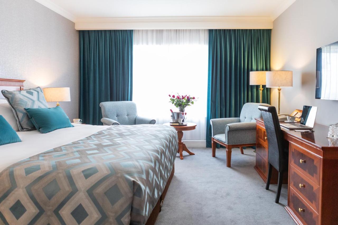 Knightsbrook Hotel & Golf Resort Трим Екстериор снимка