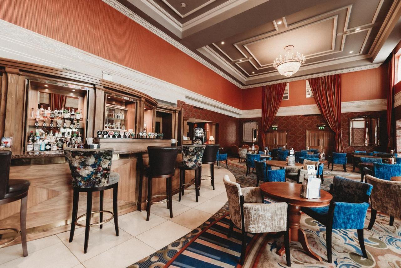 Knightsbrook Hotel & Golf Resort Трим Екстериор снимка